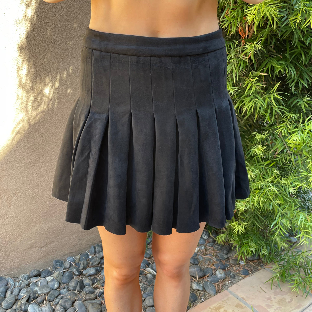 Suede Pleated Mini Tennis Skirt in Black - Dainty Hooligan