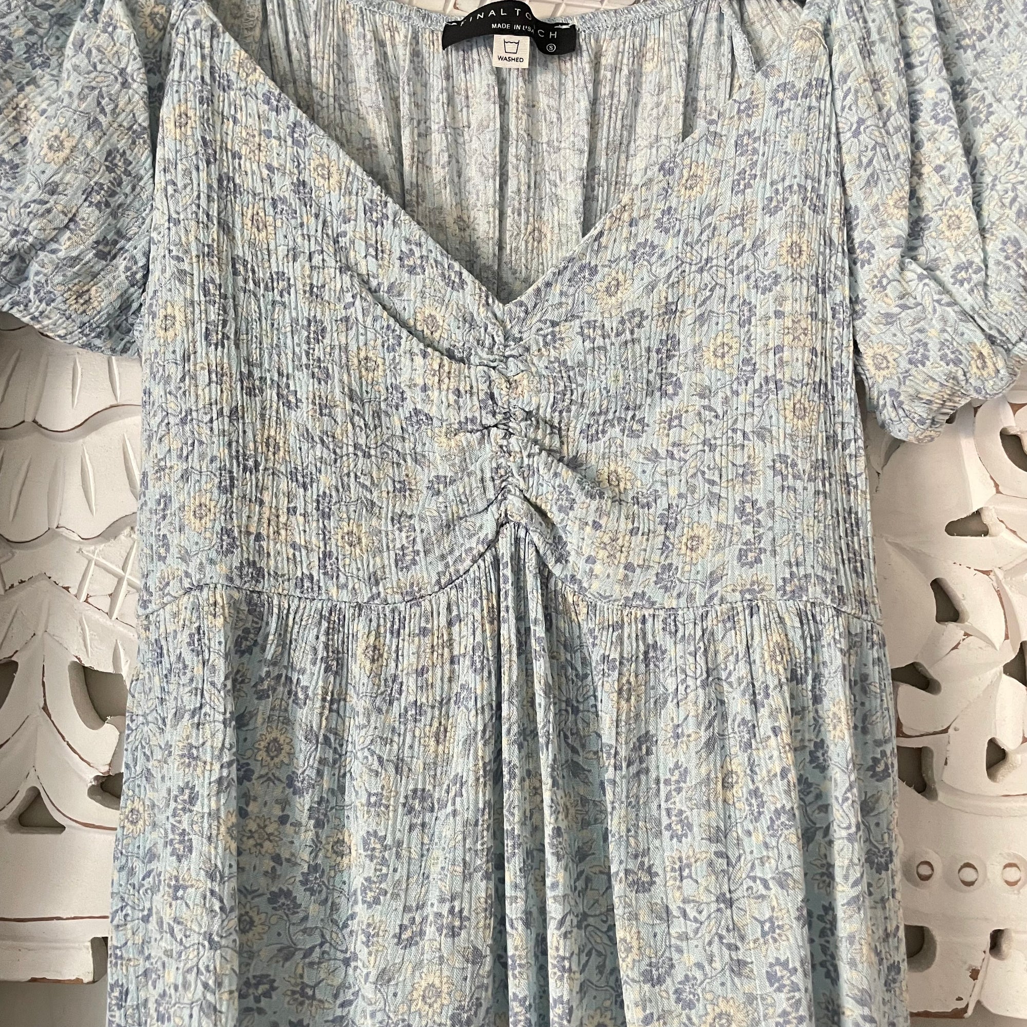 Baby Blue Daisy Floral Print Top