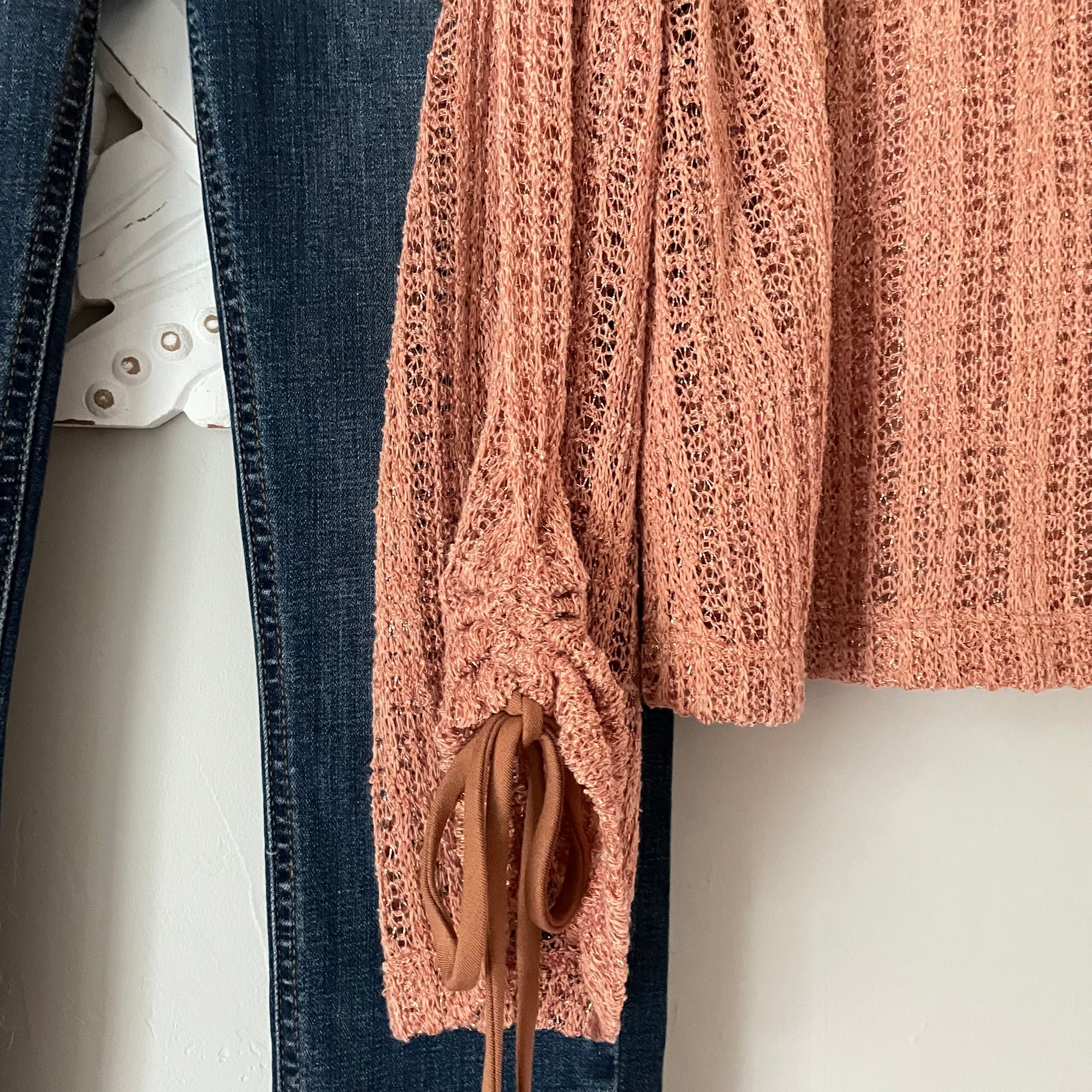 Cinched At The Sleeves Light Knit Rust Sweater Top