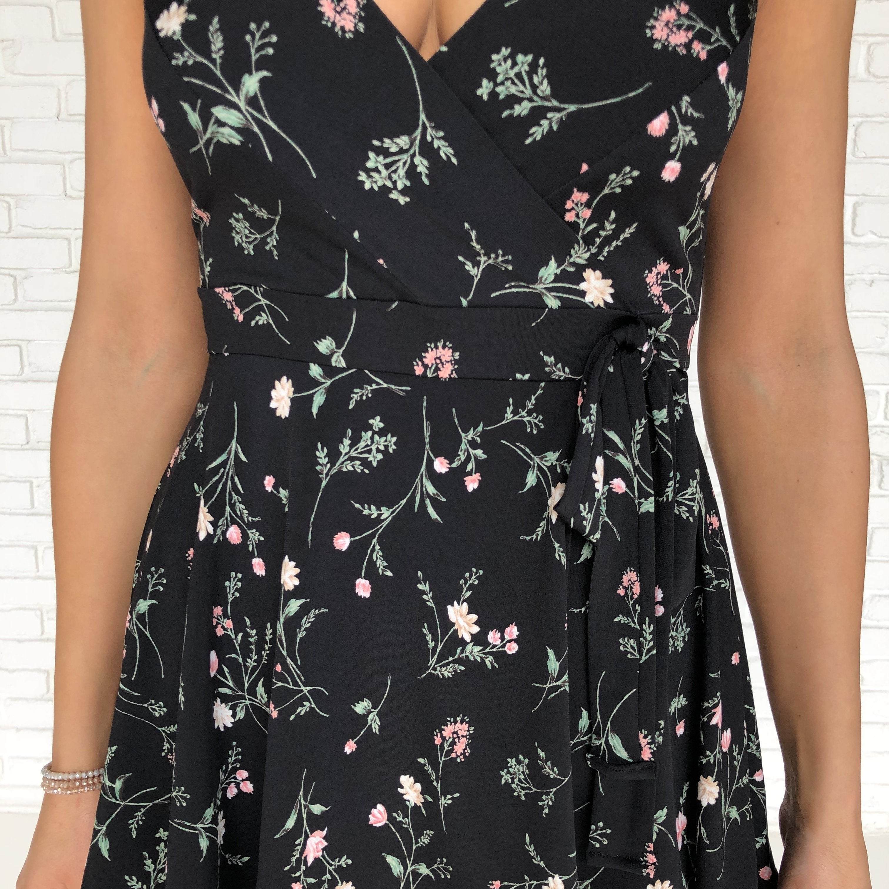 Petal Perfection Floral Romper - Dainty Hooligan