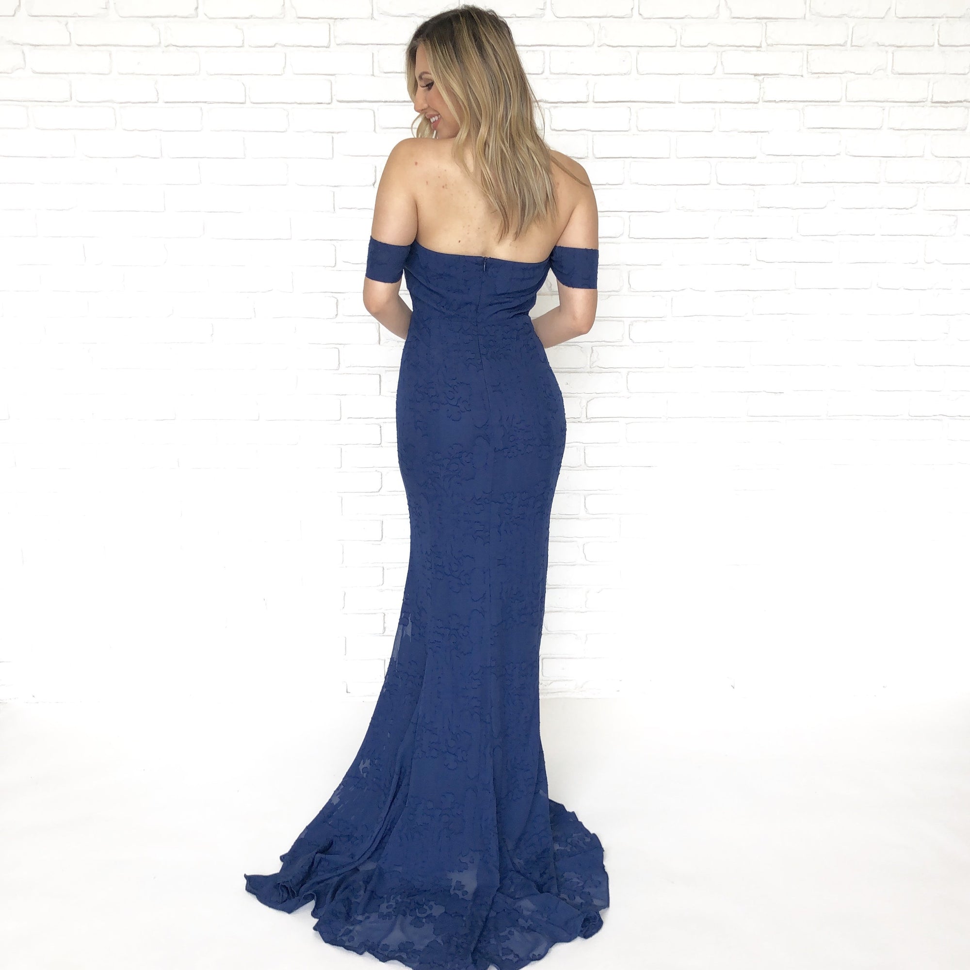 Emboss Sweetheart Off Shoulder Dress in Navy Blue - Dainty Hooligan Emboss Sweetheart Off Shoulder Dress in Navy Blue - Dainty Hooligan