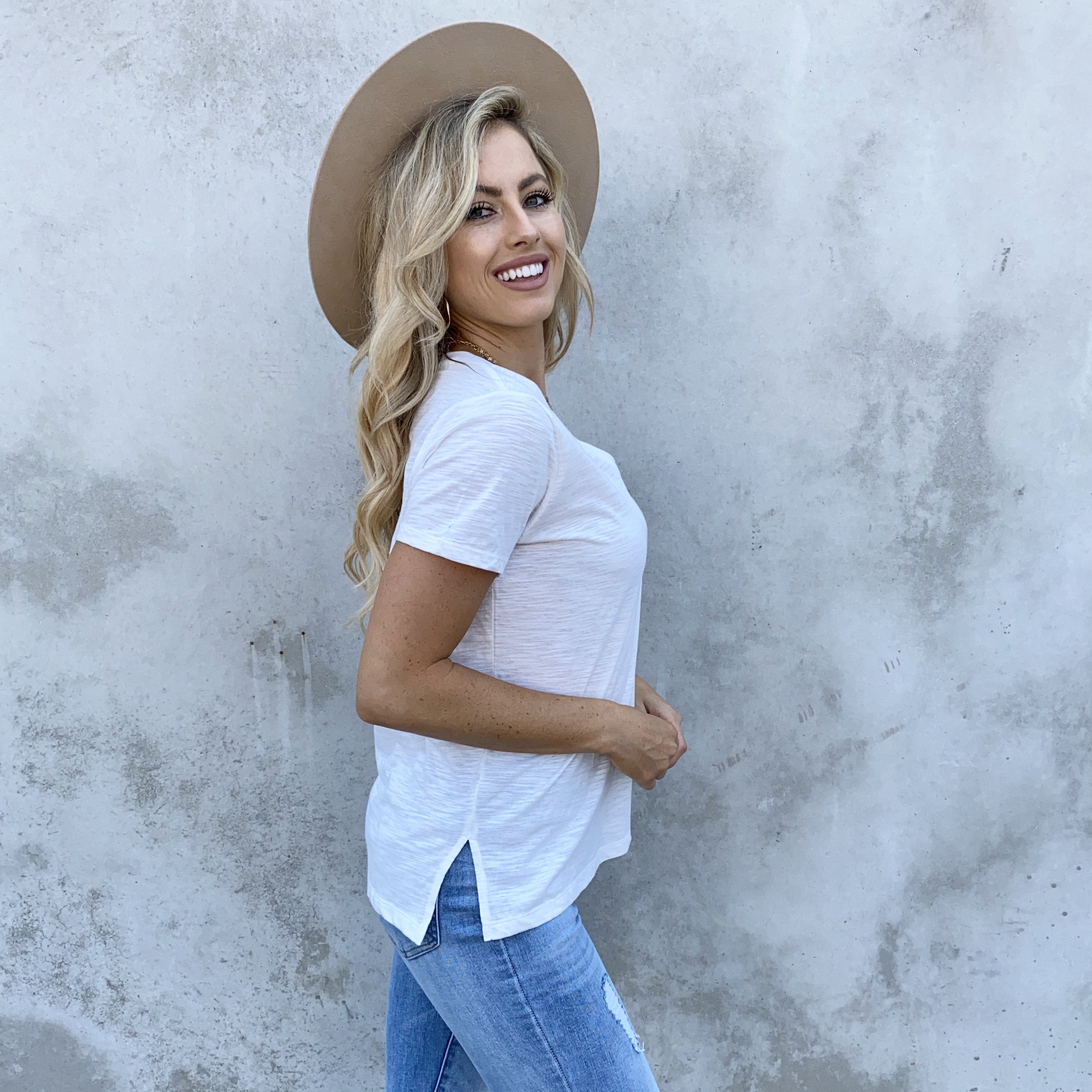 Mindy Basic V Neck In White - Dainty Hooligan