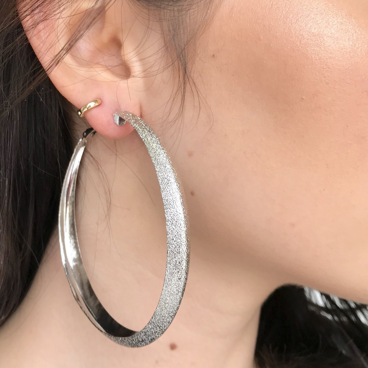 Halo Silver Hoop Earrings - Dainty Hooligan