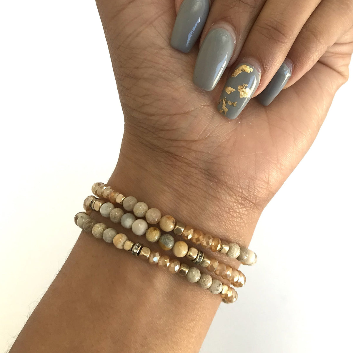 Cali Gold & Pearl Tassel Bracelet - Dainty Hooligan