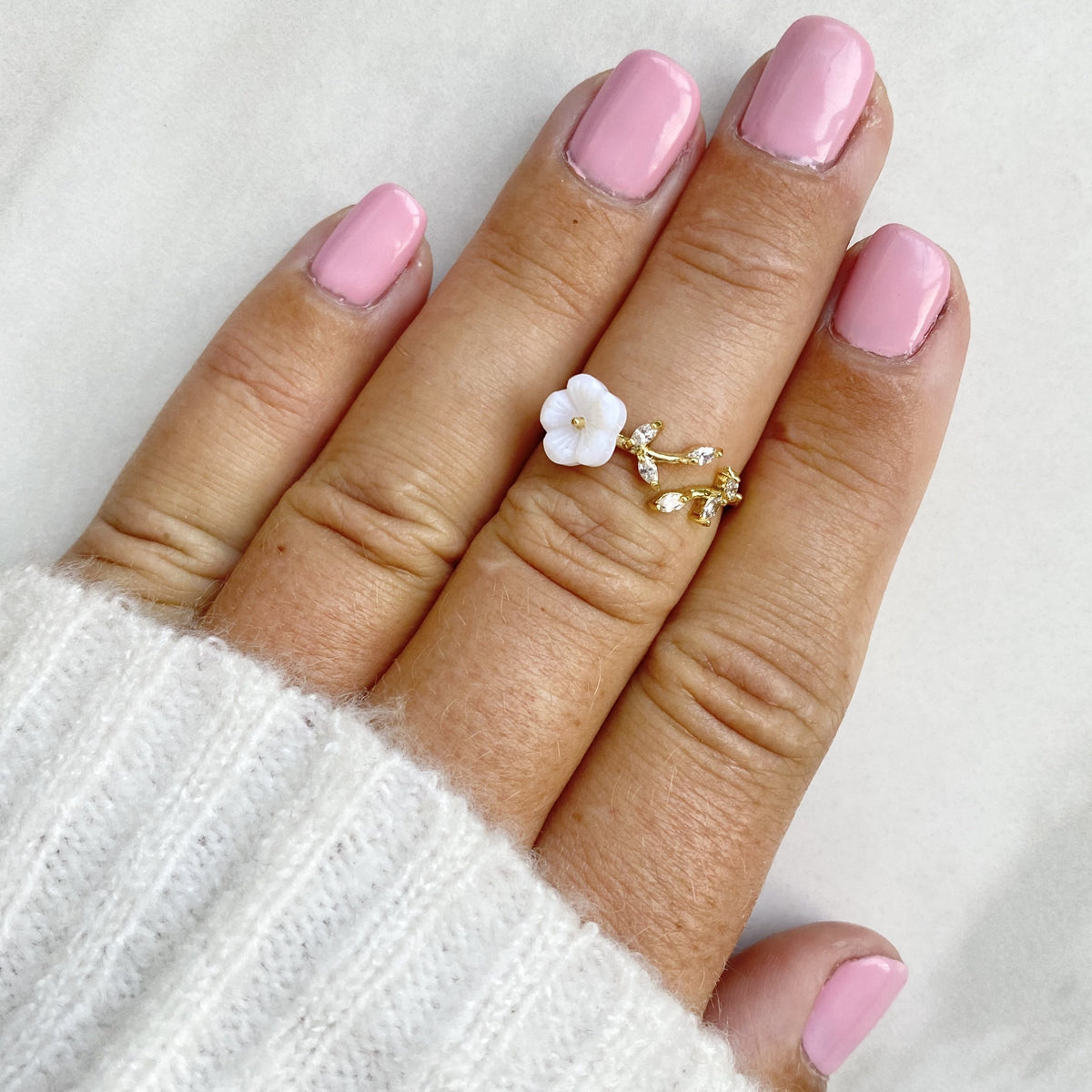Blooming Feels Gold Midi Ring - Dainty Hooligan