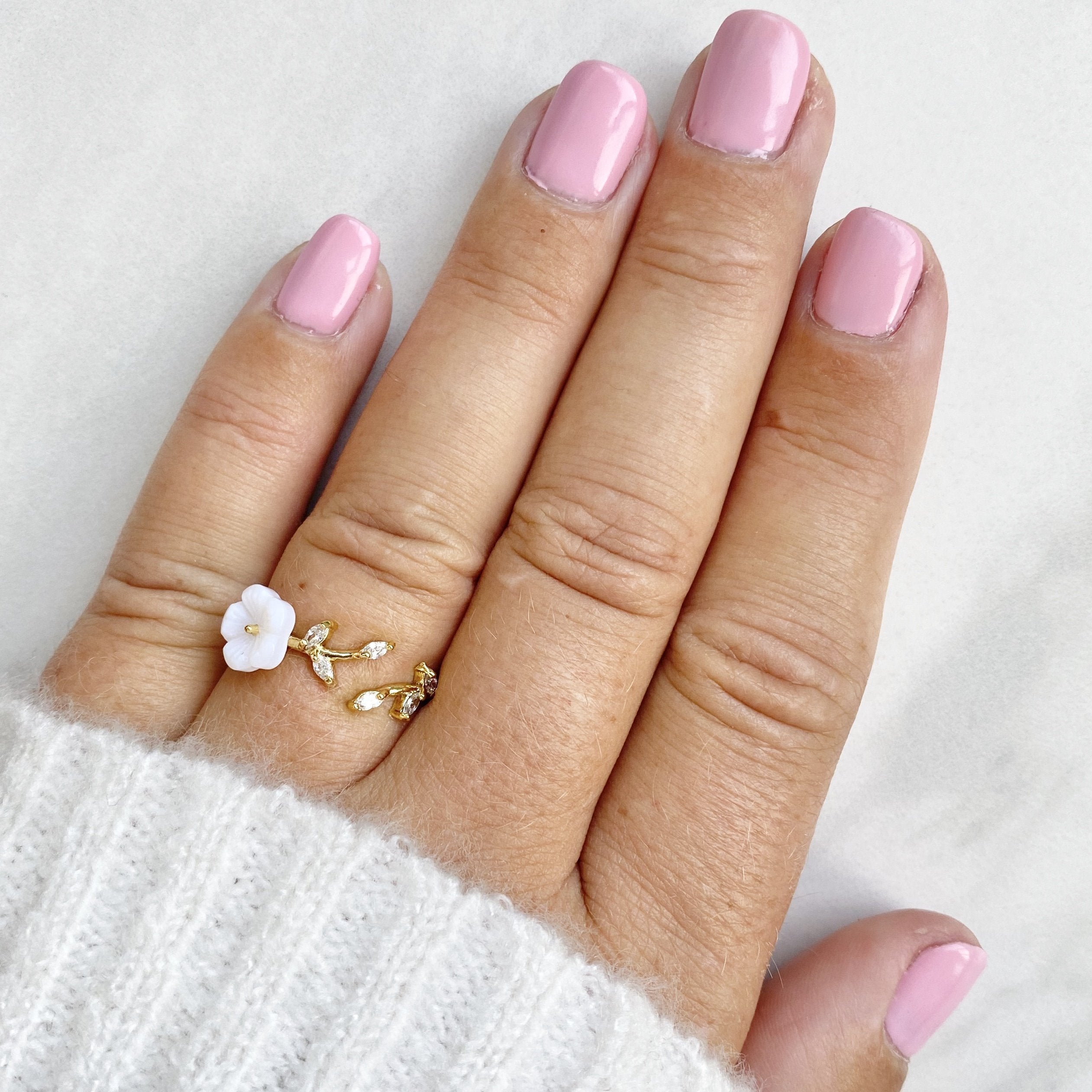 Blooming Feels Gold Midi Ring - Dainty Hooligan