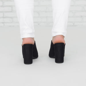 Casual Love Slip On Heels In Black - Dainty Hooligan