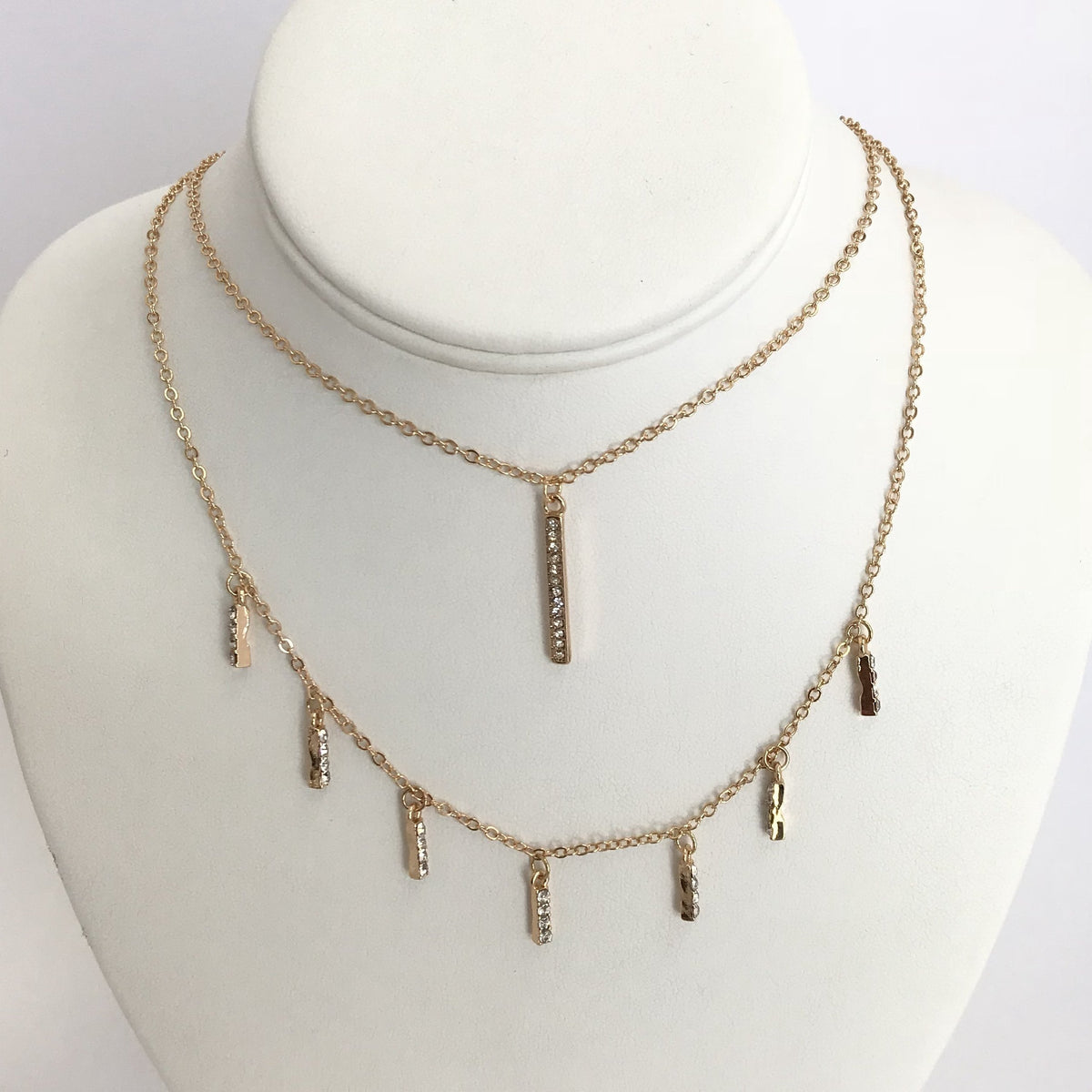 Simple & Sleek Layered Necklace in Gold - Dainty Hooligan